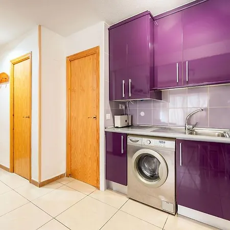 Apartamento En El Centro A Un Minuto De La Playa Benidorm Exterior photo
